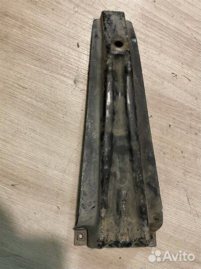 Консоль Audi A3 (8L1) 1996-2003