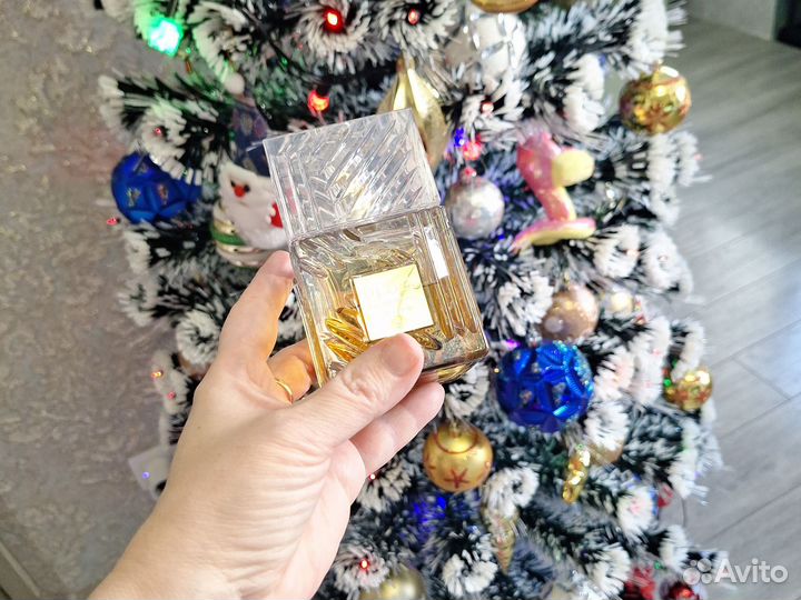 Khamrah lattafa perfumes