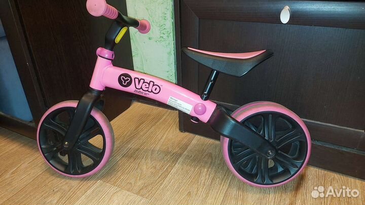 Беговел YVolution Velo Junior розовый