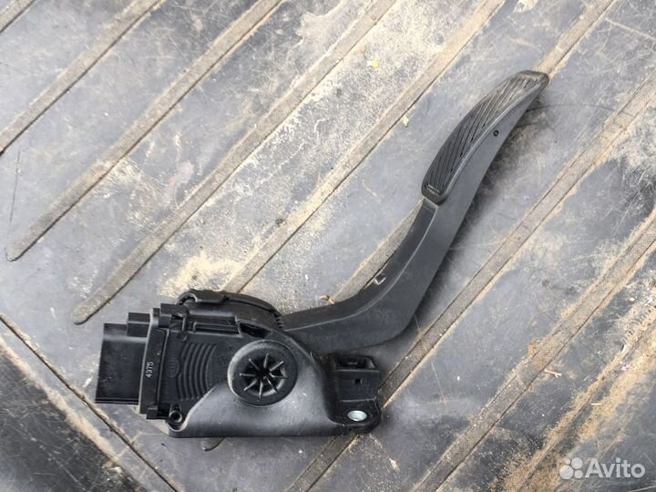 Педаль газа электронная Ford Ecosport