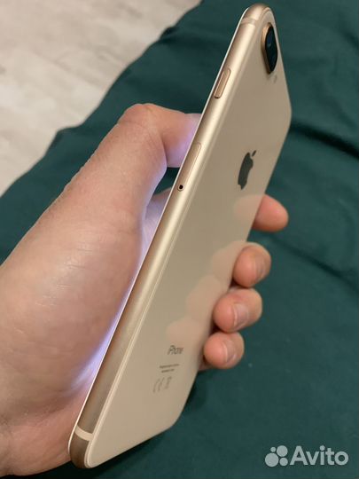 iPhone 8 Plus, 64 ГБ