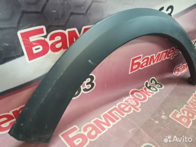 Накладка крыла переднего R Renault Sandero Stepway