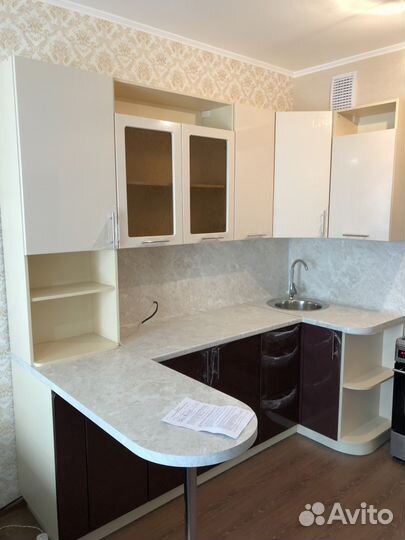 Кухня мдф 2,2х1,1м от производителя