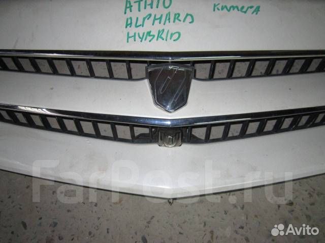 Решетка радиатора Toyota Alphard