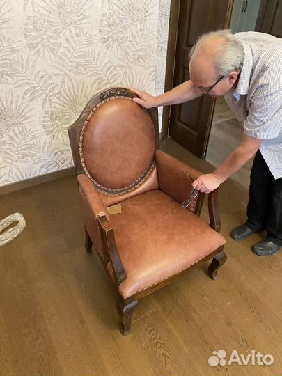 Перетяжка и обивка мебели: диваны, кресла, стулья