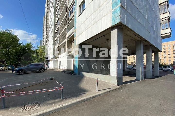 Сдам торговое помещение, 435 м²