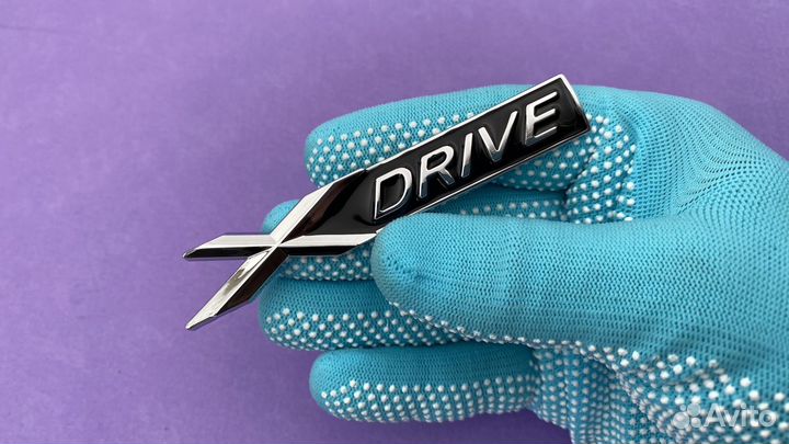 Шильдик металлический X Drive надпись эмблема