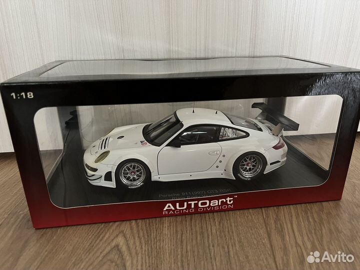 1/18 Autoart 81073 Porsche 911(997) GT3 RSR 2010