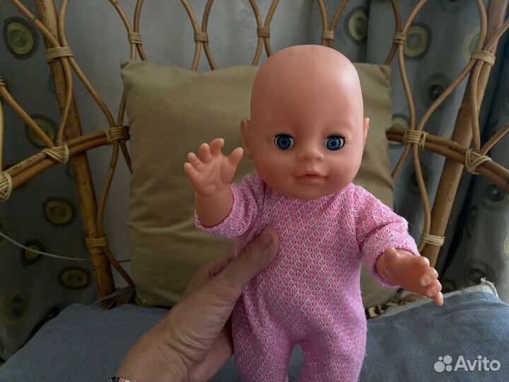 Кукла пупс в розовом комбинезоне
