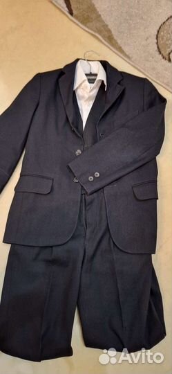Костюм для мальчика новый