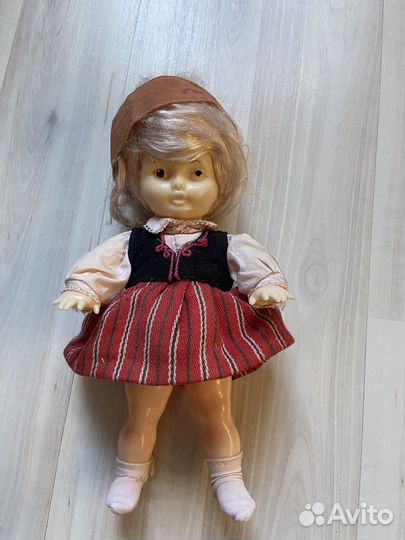 Кукла в национальном костюме