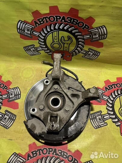 Кулак поворотный в сборе правый Chevrolet Cruze