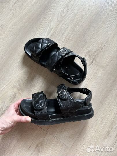 Сандалии женские 36