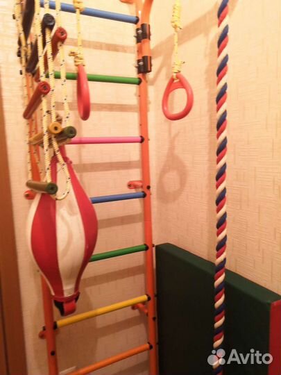 Детская шведская стенка