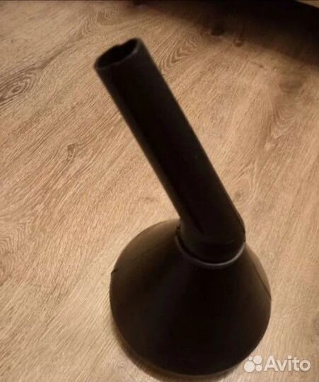 Воронка для топлива