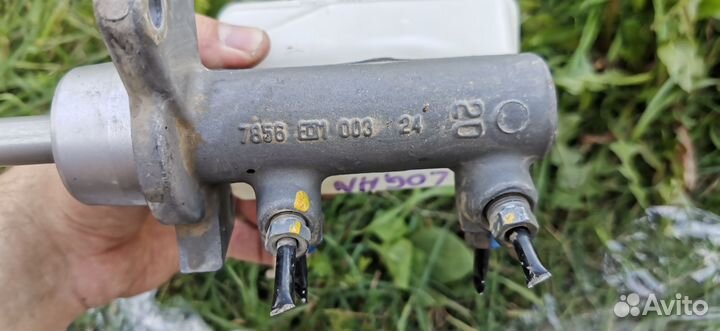 Продам главный тормозной цилиндр Логан 1