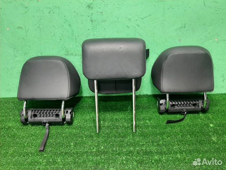 Подголовники задние Volvo XC90 2006