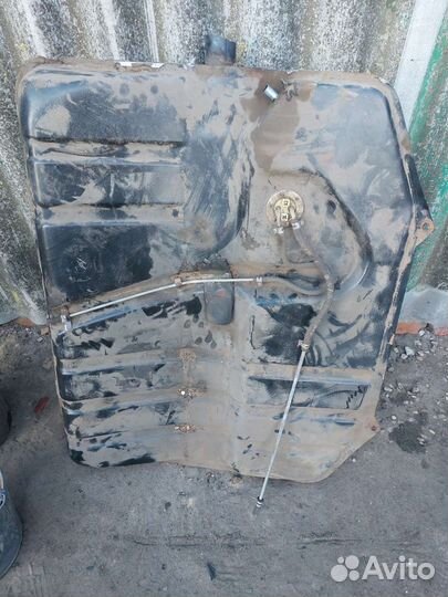 Бензобак нива пятидверка