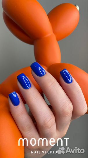 Модель на маникюр