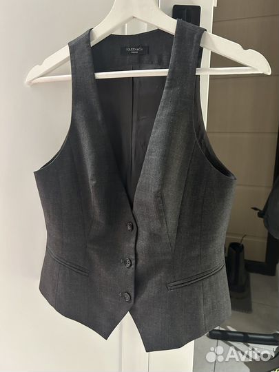 Жилетка vassa and co