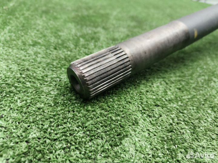 Полуось моста левый Toyota Land Cruiser Cygnus