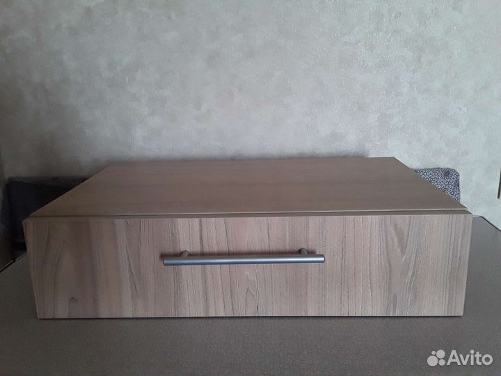 Подвесная тумба в прихожую