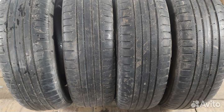 Nokian Tyres Hakka Blue 2 SUV 225/60 R18 104