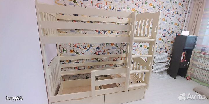 Двухъярусная кровать детская
