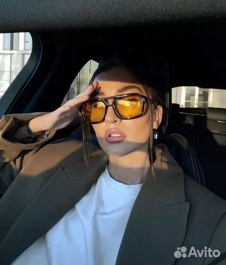 Солнцезащитные очки женские новые