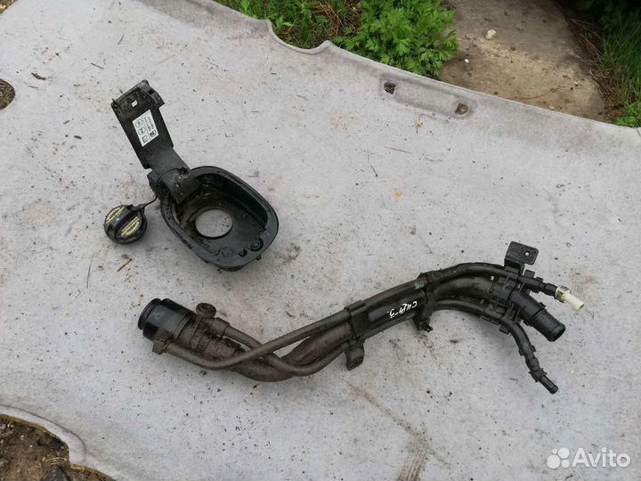 Заливная горловина бензобака Киа Сид 3 CD