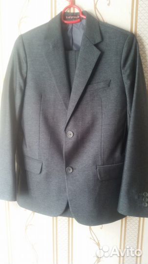 Школьный костюм