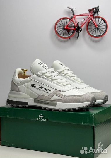 Кроссовки Lacoste долговечные