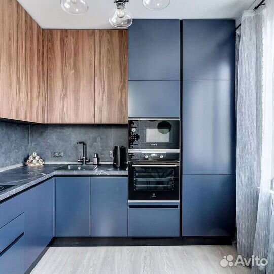 Кухня угловая на заказ.мдф фасады