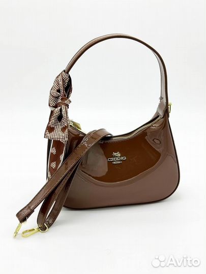 Сумка лаковая коричневая