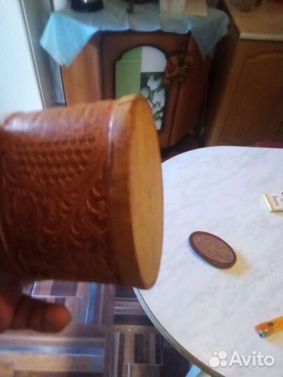 Резная коробочка из бересты