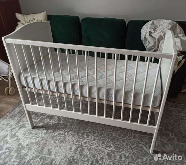 Детская кровать IKEA с матрасом