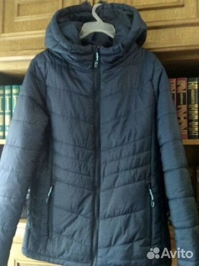 Куртка женская новая
