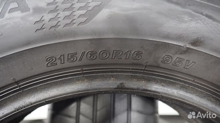 Bridgestone Turanza T005 215/60 R16