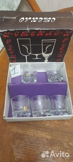 Хрустальные рюмки,наборы для специй сахарница