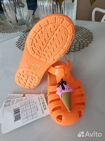 Новые оригинальные сандали crocs c10