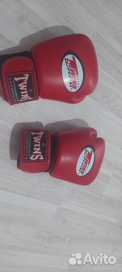 Боксерские перчатки twins 12 Special bgvl-3