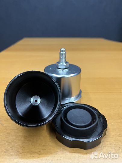 Бачок для тормозной жидкости алюминиевый