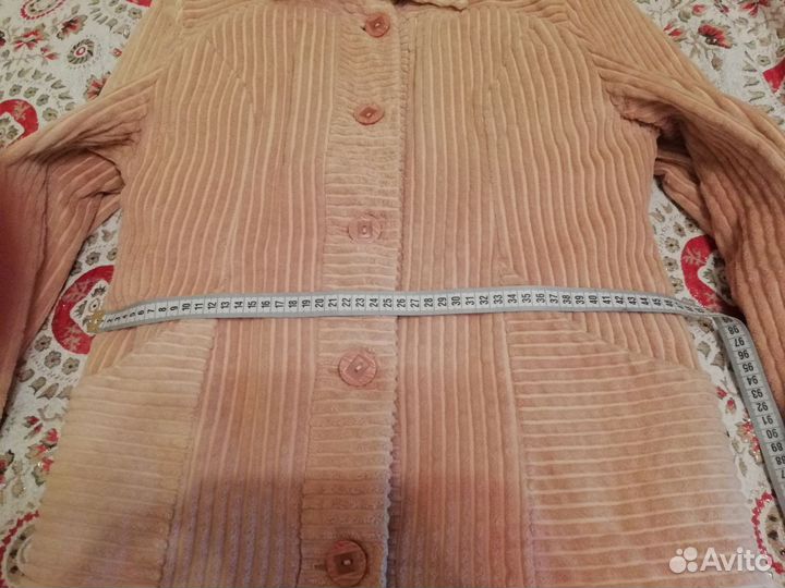 Весенние женское пальто