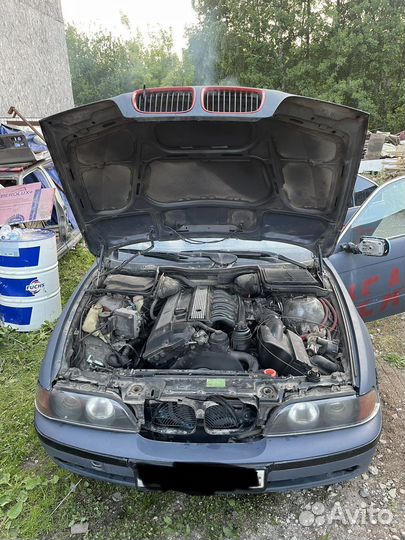 Разбор BMW E39 528i дорест