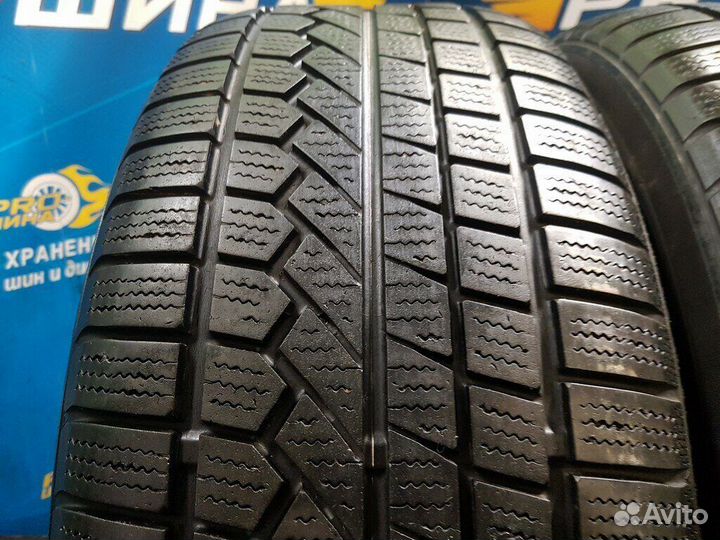 Toyo Open Country W/T 235/60 R17