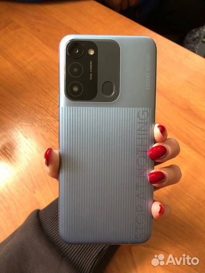 TECNO Spark 5, 2/32 ГБ