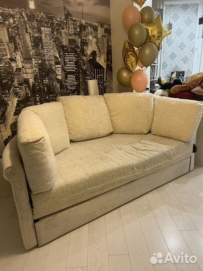 Круглый раскладной диван-кровать Andersson