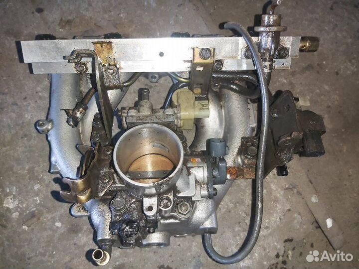 Коллектор впускной Honda Civic EK3 D15Z 2000