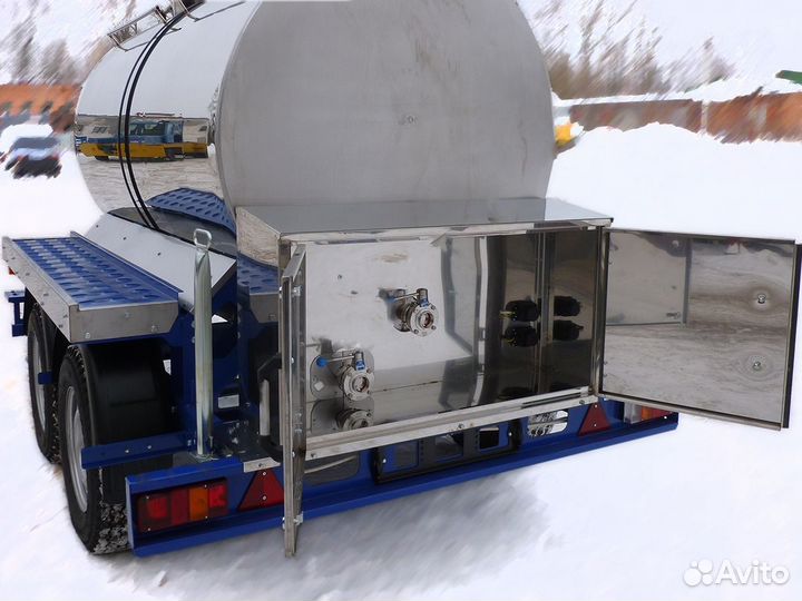 Прицеп-цистерна 2300 литров