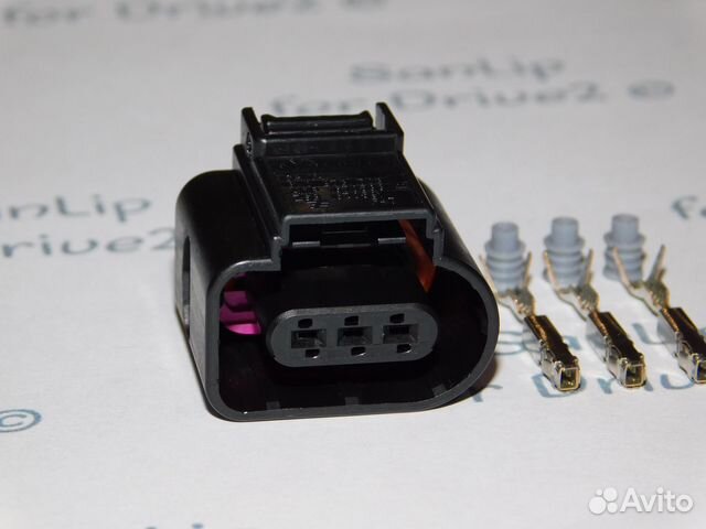 Разъем 8K0973703 Audi Volkswagen Skoda